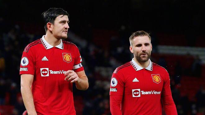 而他們的身 而他們的身